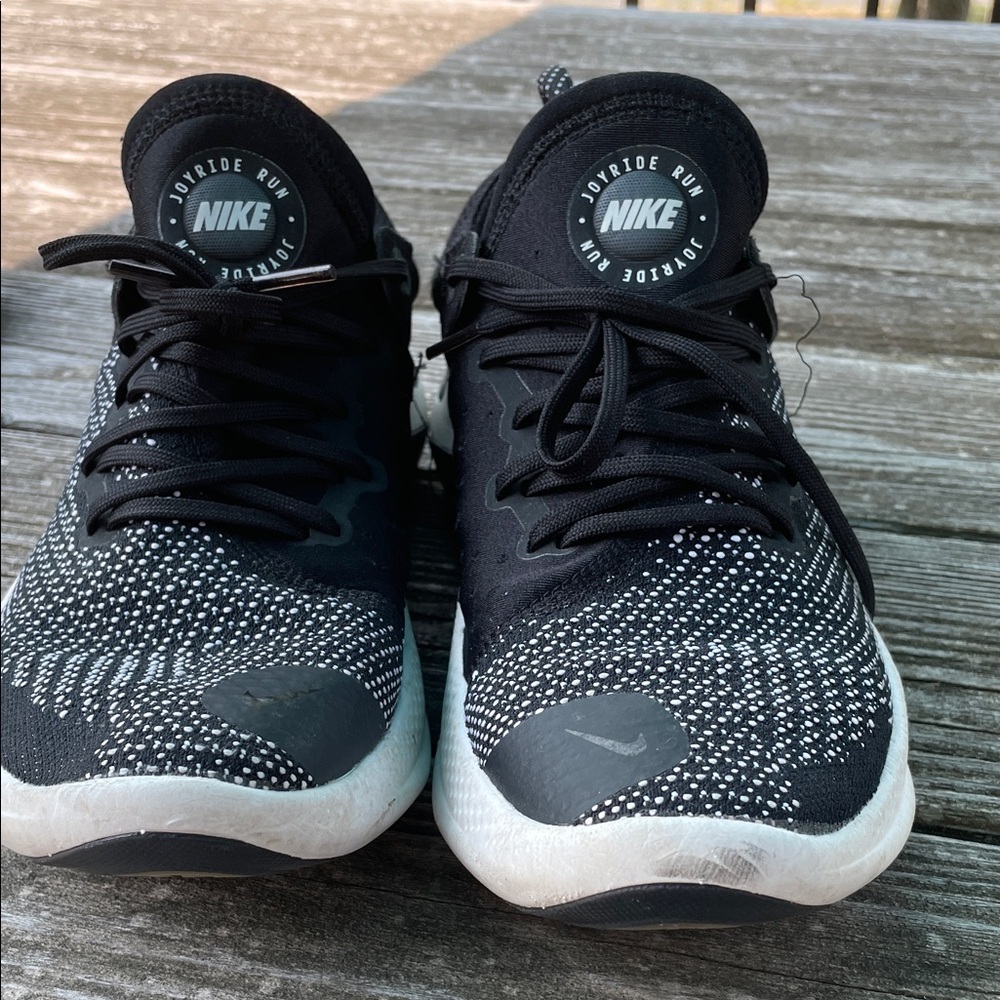 Nike Joyride Run Flyknit – Black/White – Men’s Size 8.